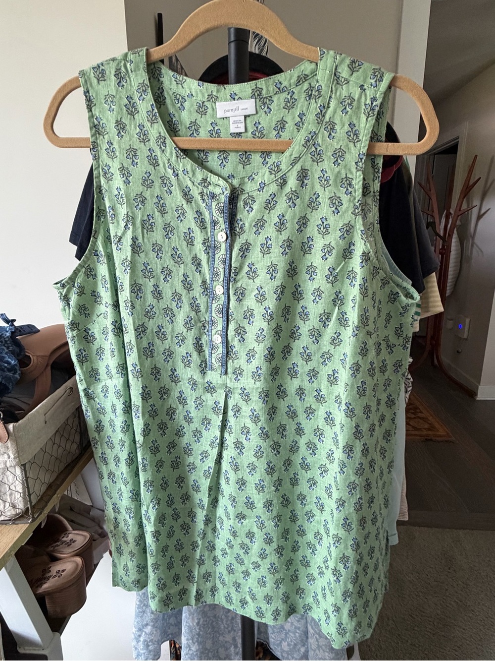 J.Jill St. Mint Green Sleeveless Linen Henley with Navy Flowers